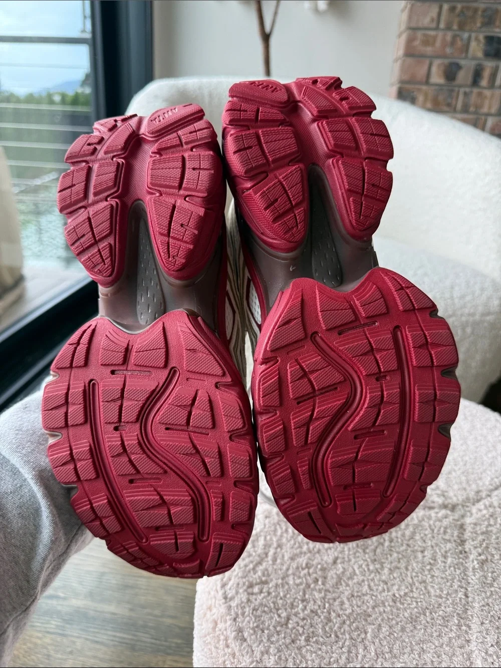 Anta Women’s Lunar New Year Sneakers Red & Cream size 7 New No Box